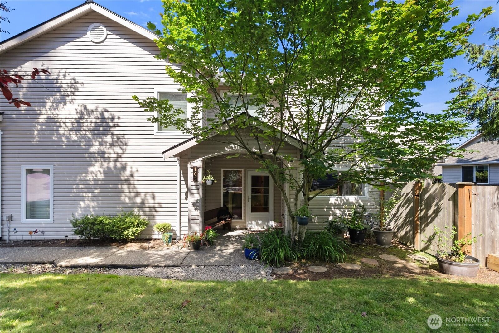 Property Photo: 8917 Meridian Place NE D102 WA 98258