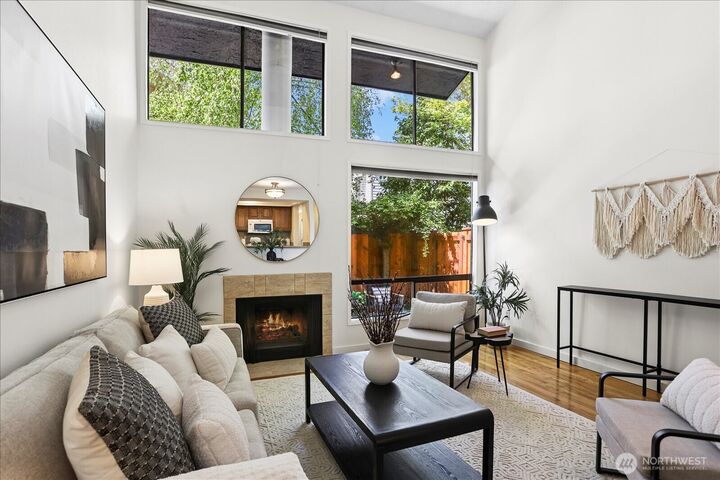 Property Photo: 1431 NW Richmond Beach Road 7 WA 98177
