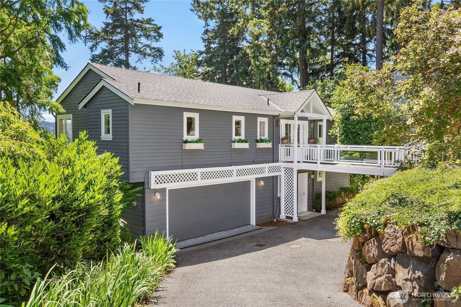 Property Photo: 9210 Parkwood Ridge Road WA 98040