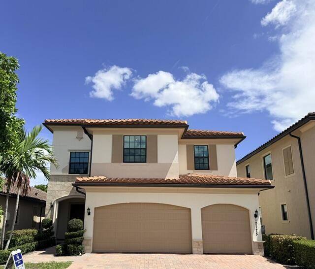 Property Photo: 12175 N Baypoint Circle FL 33076