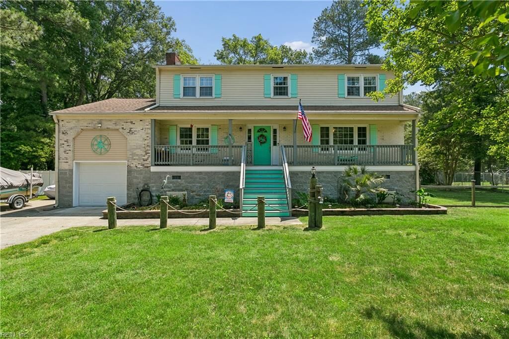 Property Photo:  6 Kathy Dr  VA 23662 