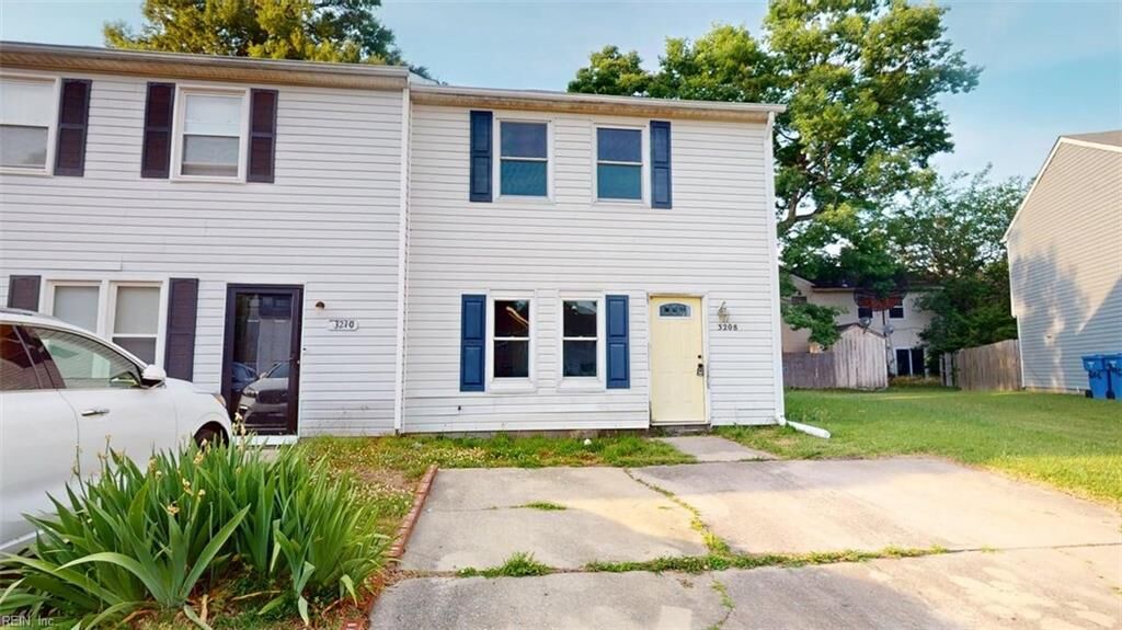 Property Photo:  3208 Clover Rd E  VA 23321 