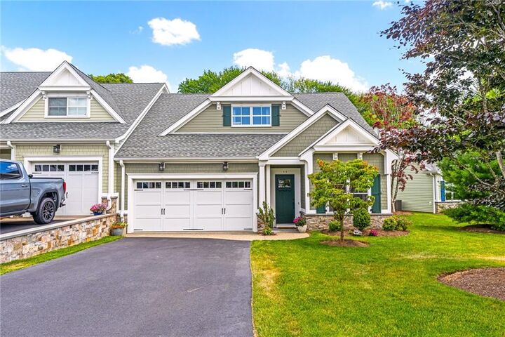 Property Photo:  55 Travelers Court  RI 02818 