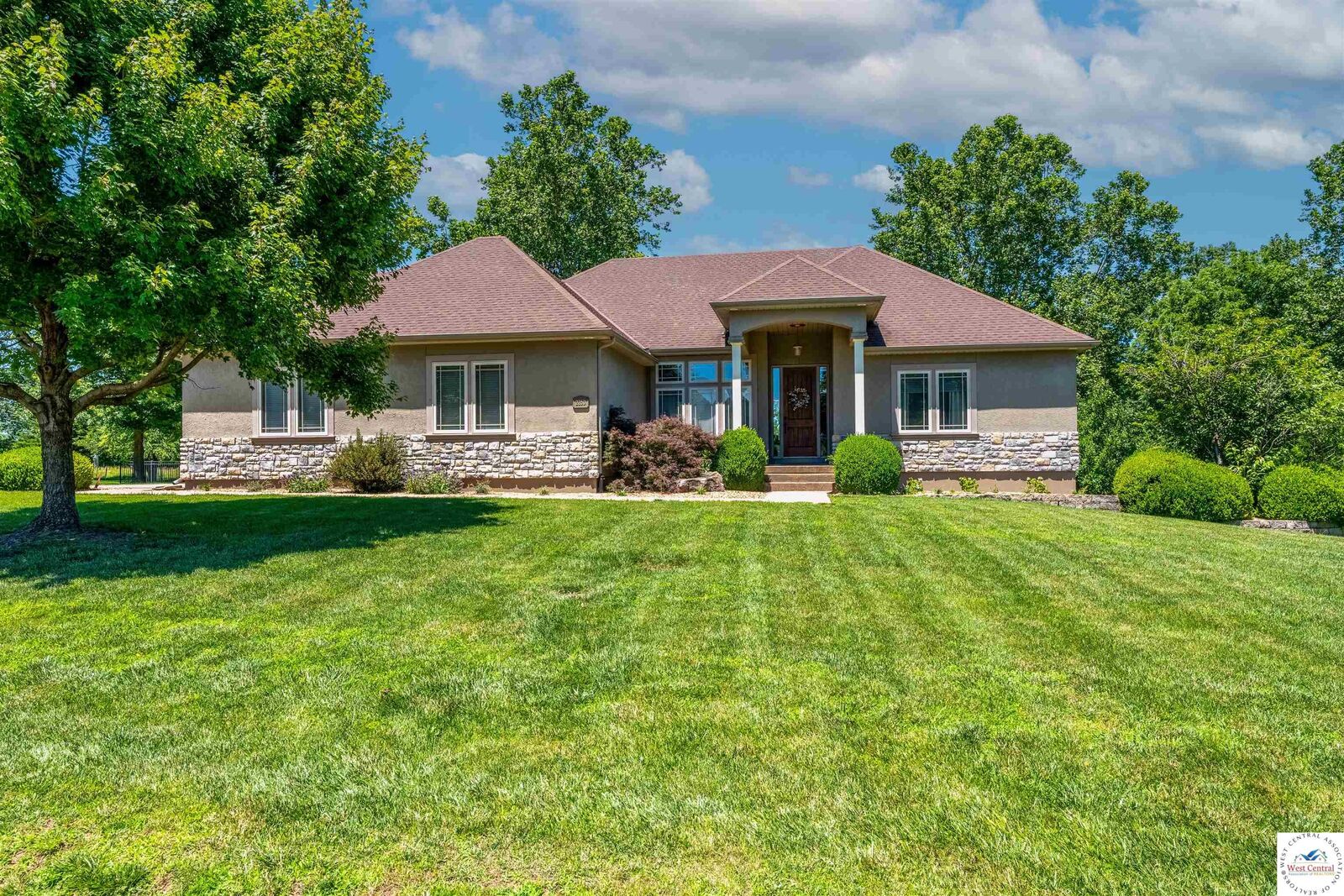 Property Photo:  2250 West Country Club  MO 65301 