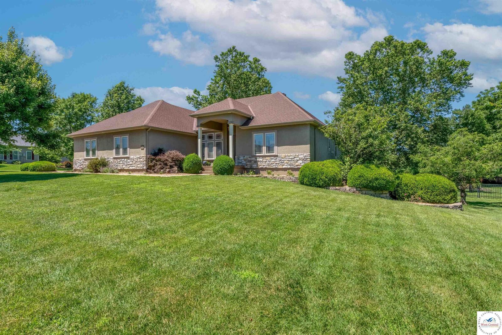 Property Photo:  2250 West Country Club  MO 65301 