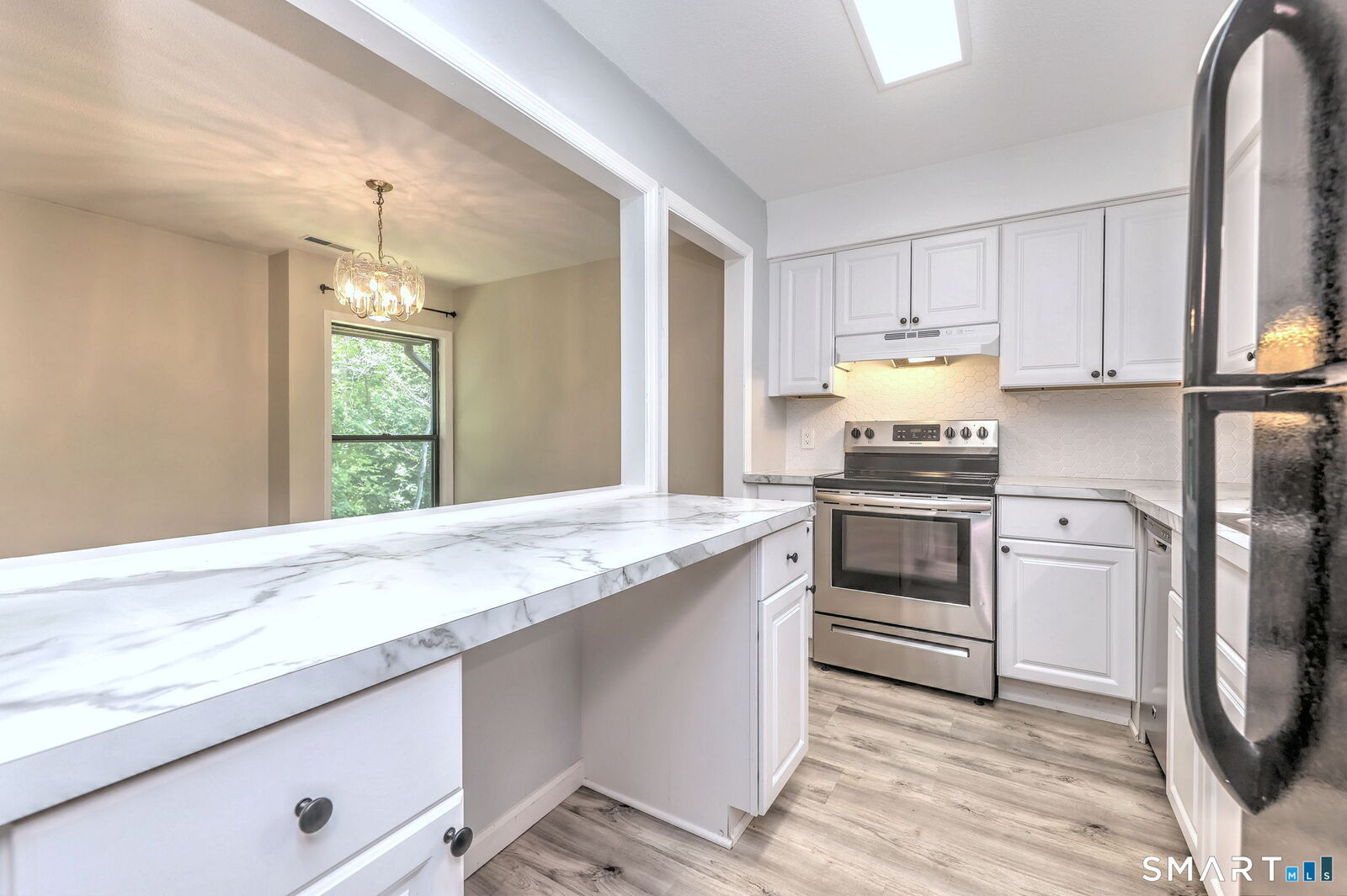Property Photo: 900 Mix Avenue 79 CT 06514