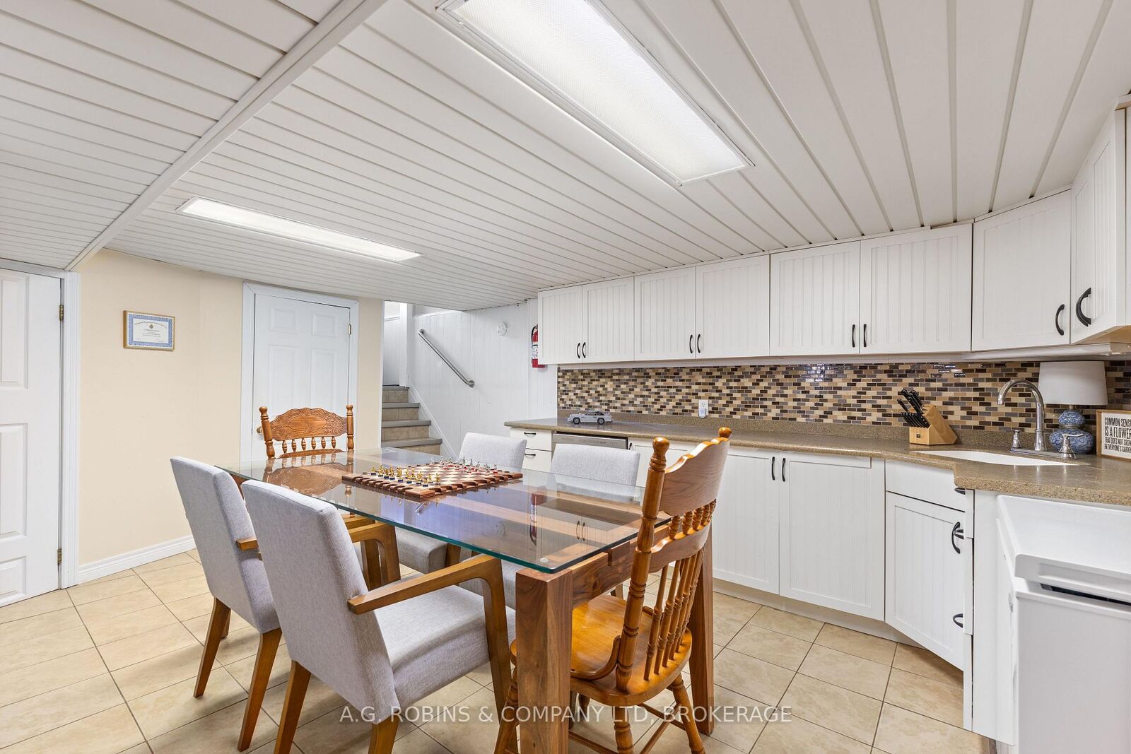 Property Photo: 178 Rosemount Avenue ON L3K 5R3