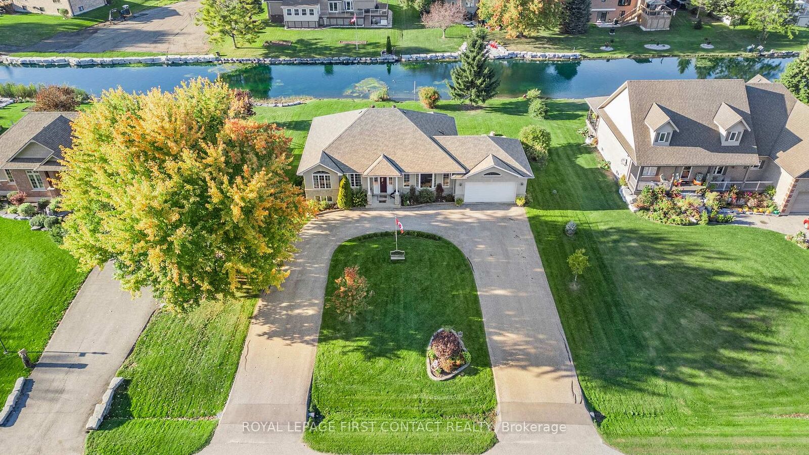 Property Photo: 93 Bayshore Drive ON L0K 1B0
