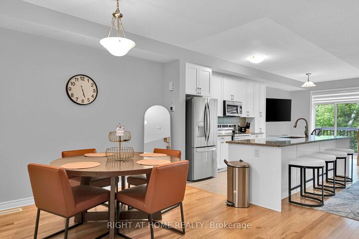 Property Photo: 720 Dearborn N/A ON K1T 0W4
