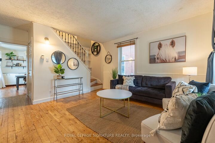 Property Photo: 195 Rubidge Street ON K9J 3N6