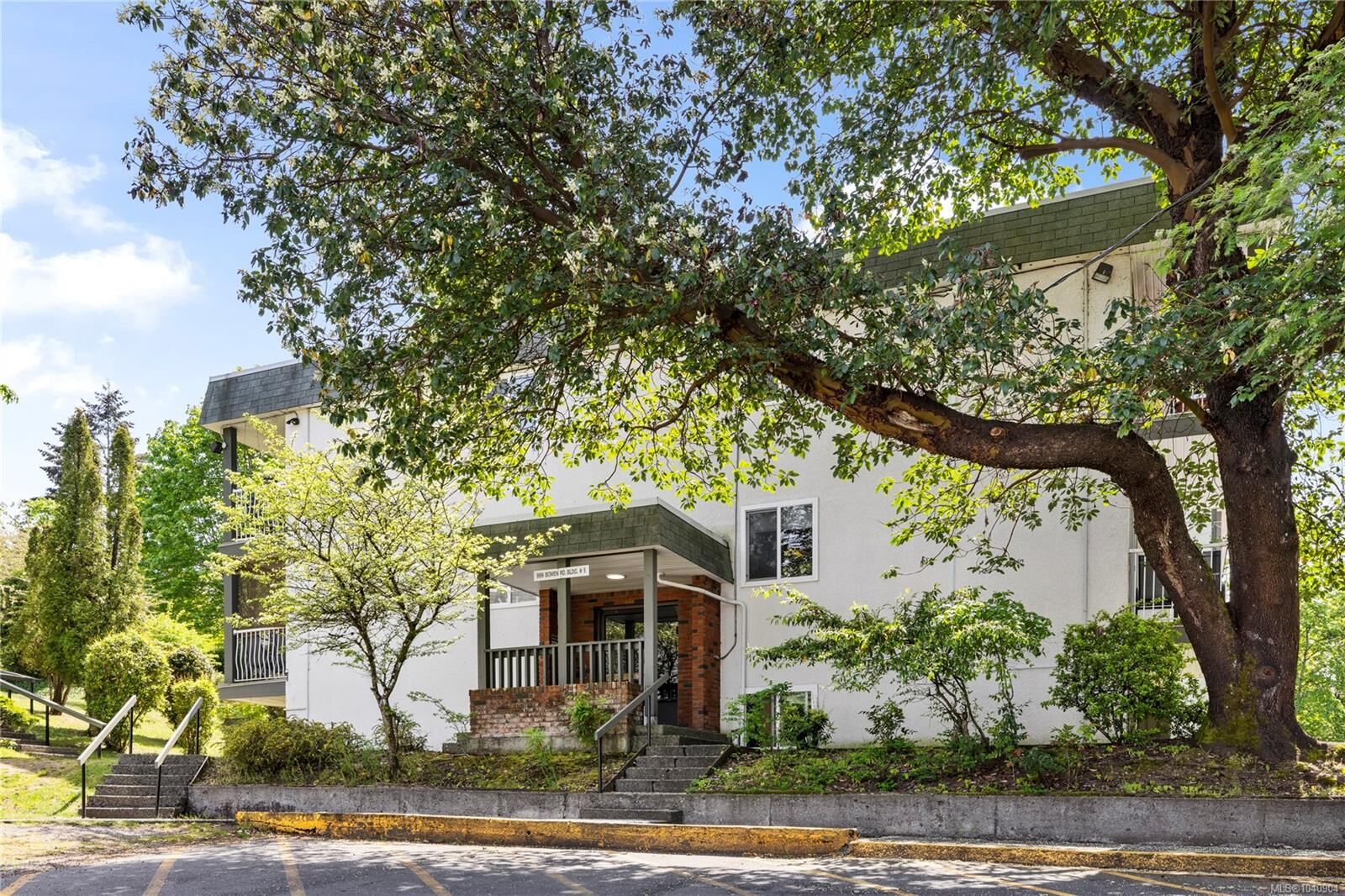Property Photo: 999 Bowen Rd #5208 BC V9R 2A4