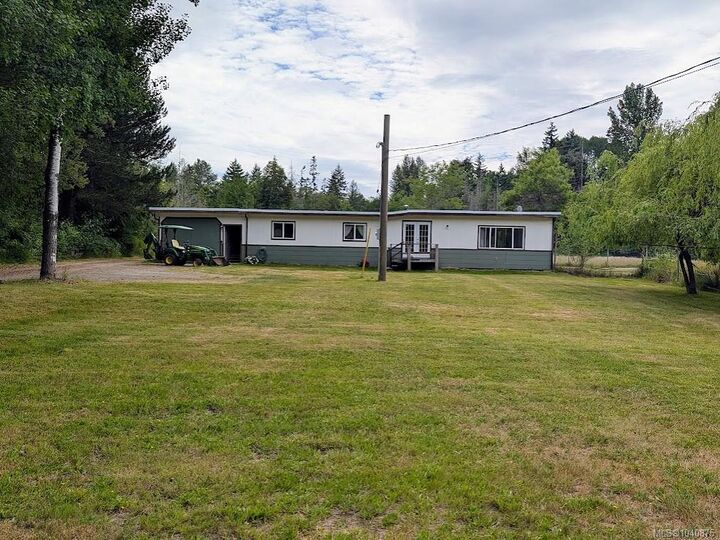 Property Photo: 1476 Ruffels Rd BC V0R 1V0
