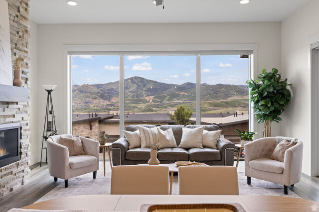 Property Photo: 11461 N Upside Dr UT 84036