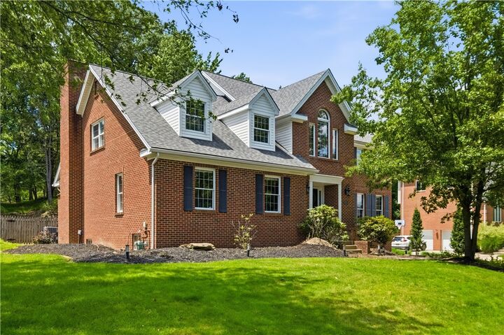 Property Photo:  2450 Dogwood Drive  PA 15090 