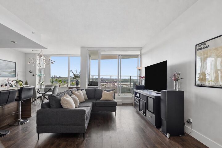 Property Photo: 1550 Fern Street 2303 BC V7J 0A9