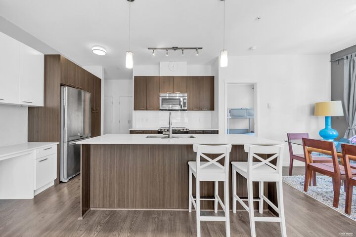 Property Photo:  617 Smith Avenue 312  BC V3J 0C3 