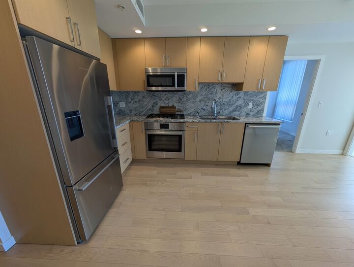 Property Photo: 1708 Ontario Street 4fl BC V5T 0J7