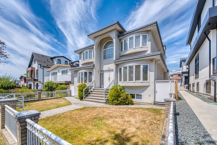 Property Photo: 1033 E 39th Avenue BC V5W 1K9