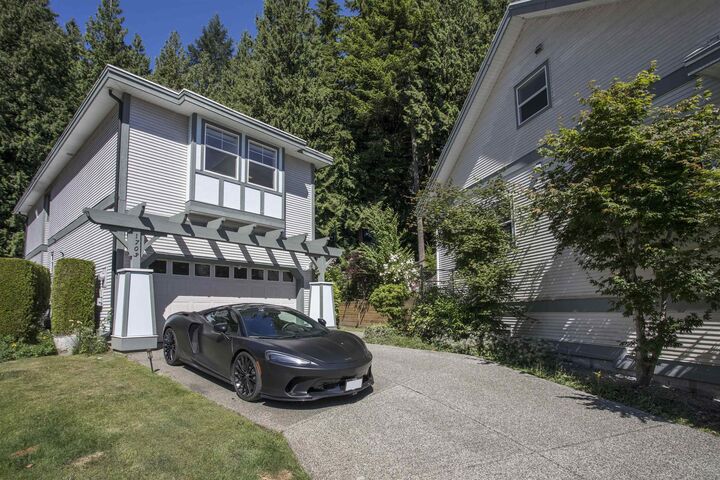 1703 Arbutus Place — photo 1