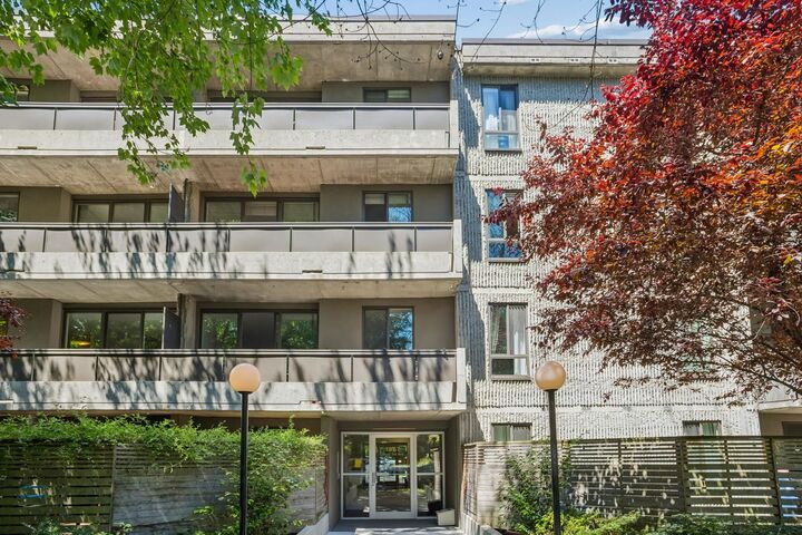 Photo de la propriété:  1867 W 3rd Avenue 202  BC V6J 1K9 