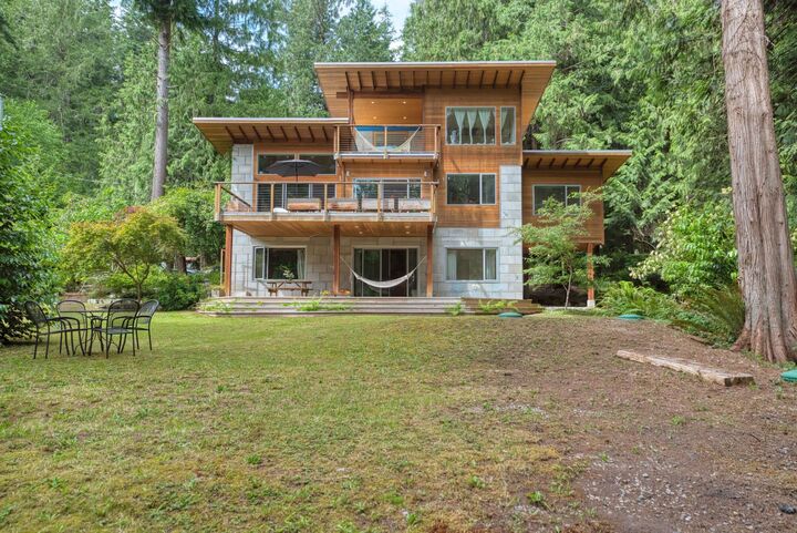 1111 Emery Road — photo 1