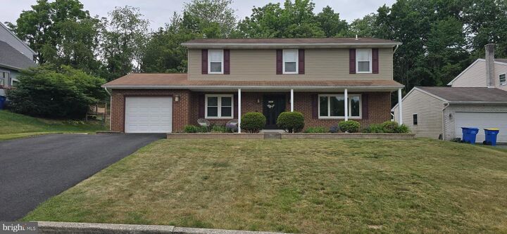 Property Photo:  7949 Bayard Drive  PA 17036 