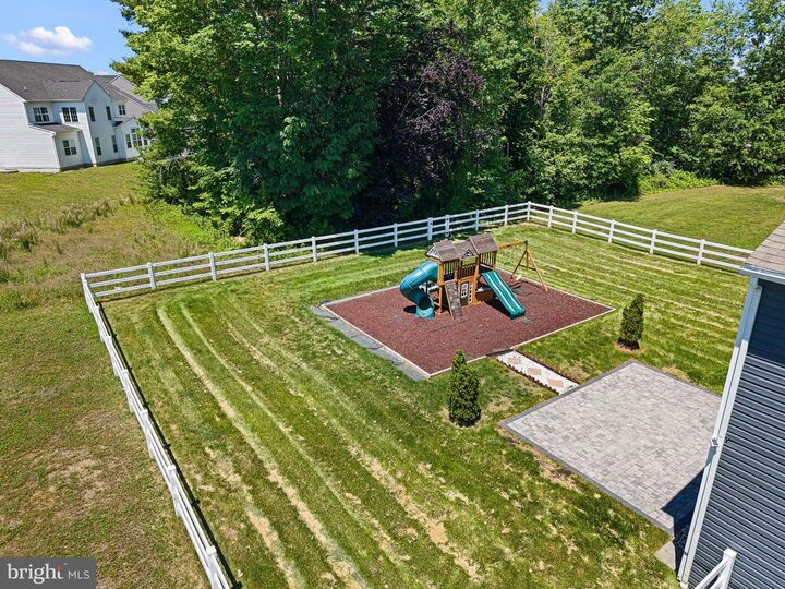 Property Photo:  879 Red Maple Road  DE 19977 