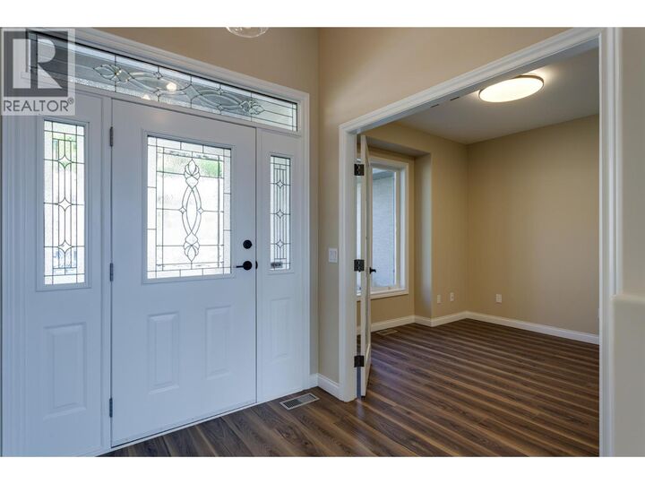 Property Photo:  1084 Aurora Heights Other  BC V1Z 4B2 