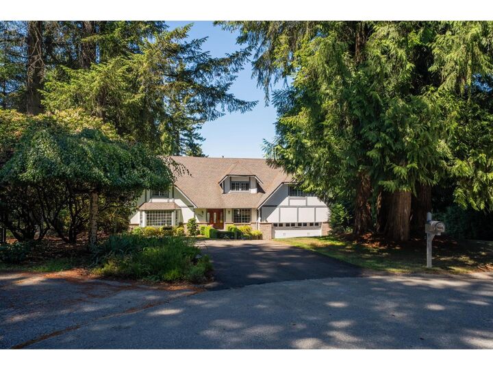 Property Photo:  16233 30B Avenue  BC V4P 2X7 