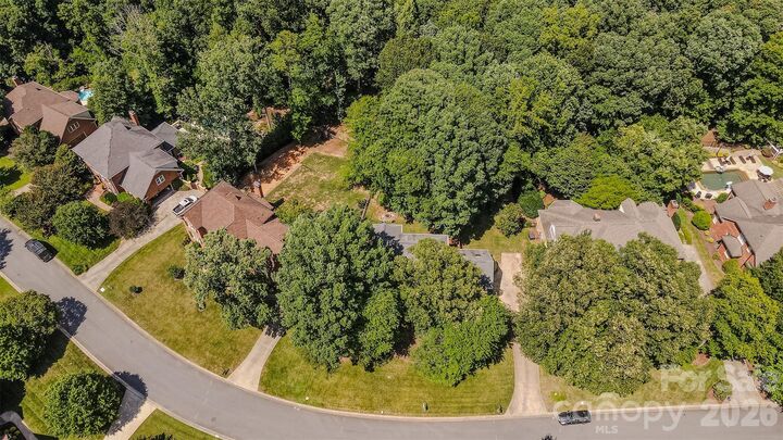 Property Photo:  5910 Summerston Place  NC 28277 