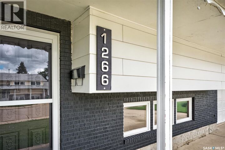 Property Photo: 1266 Maybery Crescent SK S6H 7B4