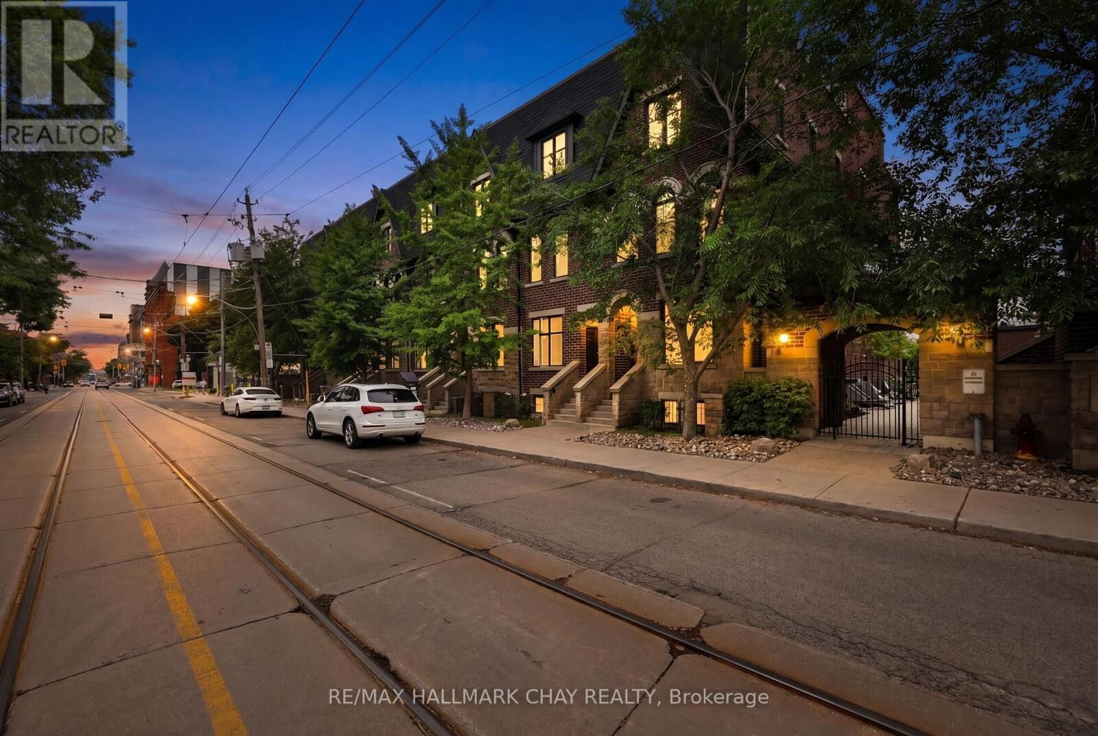 Property Photo:  140 Broadview Avenue 52  ON M4M 2G2 
