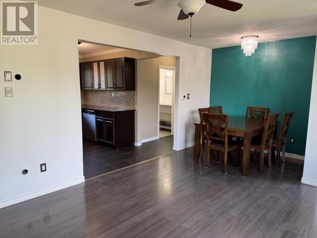 Property Photo:  17 Velva Ave  ON P7A 6N4 