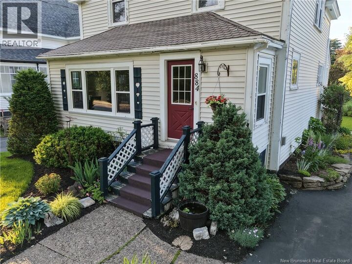 Property Photo:  884 Main Street  NB E4E 2M5 