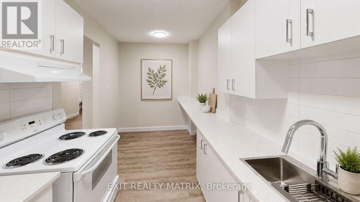 Property Photo:  408 Miranda Private  ON K1K 3Y2 