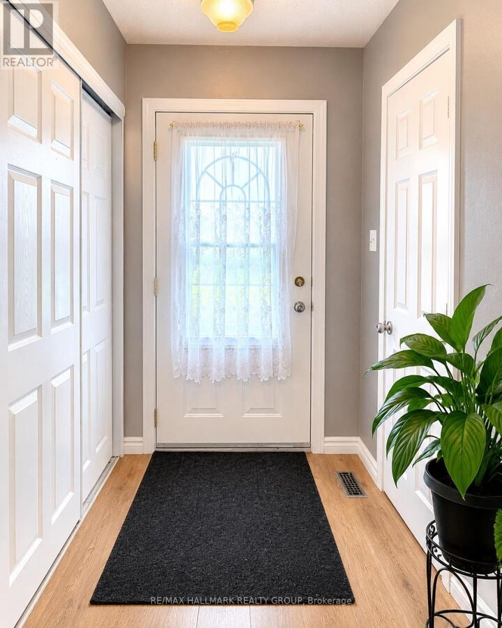 Property Photo: 64 Exeter Drive ON K2J 2E7