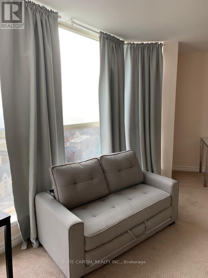 Property Photo:  1055 Bay Street 2210  ON M5S 3A3 