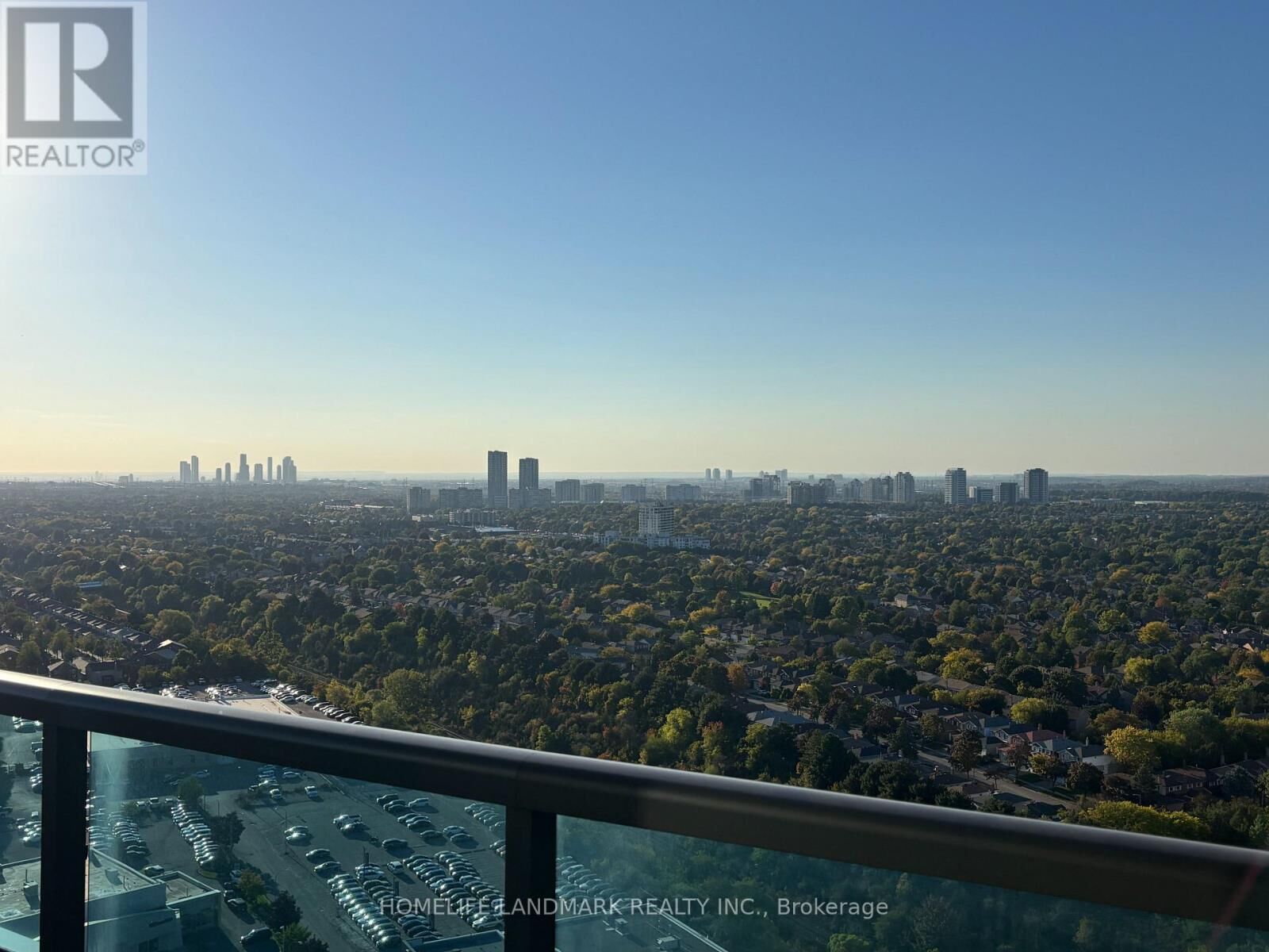 Property Photo:  7171 Yonge Street 2508  ON L3T 0C5 
