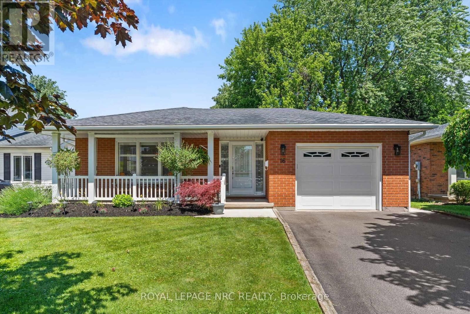 Property Photo:  16 Bolger Drive  ON L2N 7L4 