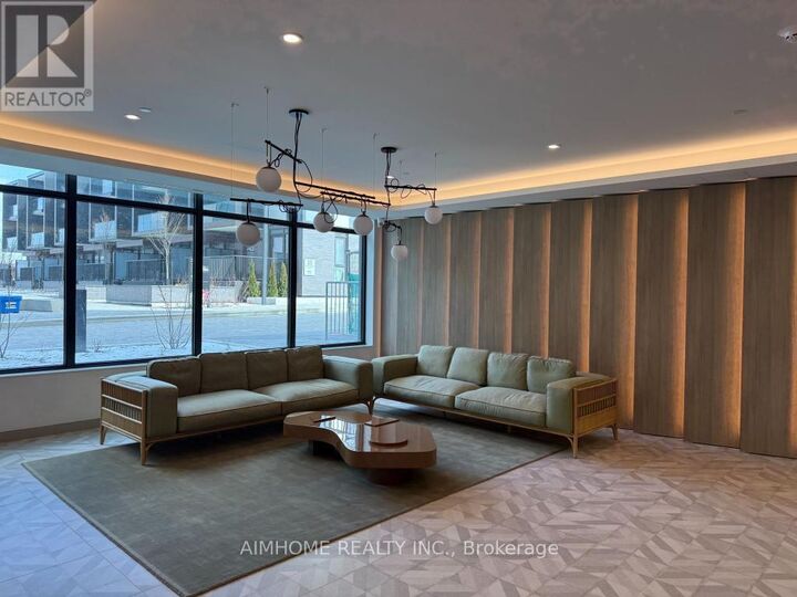 Property Photo:  5 North Quarrington Lane 3304  ON M3C 0S5 