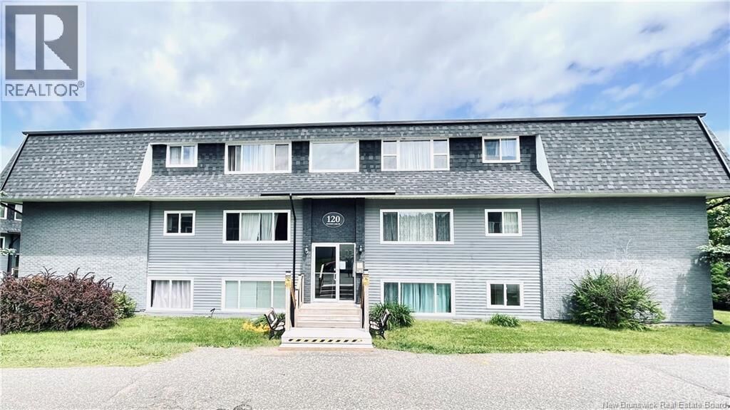 Property Photo:  120 Mystery Lake Drive Unit# 8  NB E2J 3Z5 