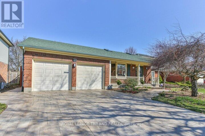Property Photo: 1221 Glenora Drive ON N5X 2P6