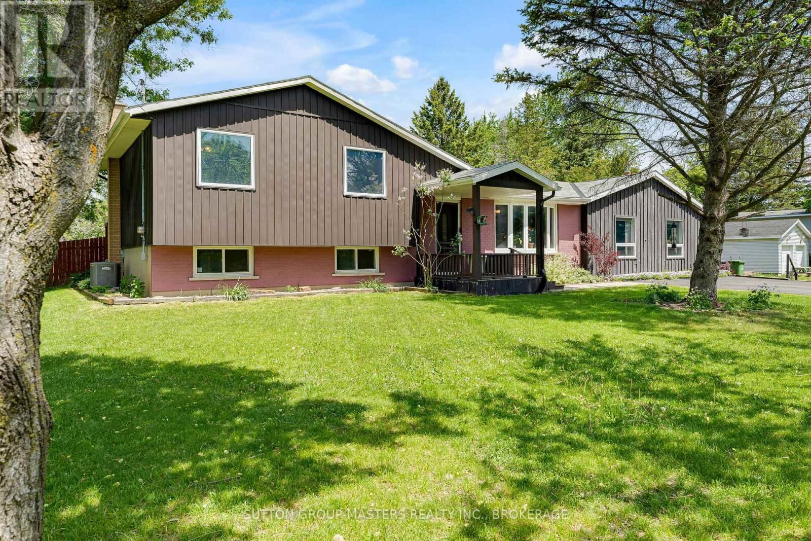 Property Photo: 2025 Cole Hill Road ON K0H 1S0