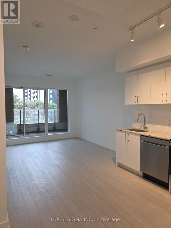 Property Photo:  4010 Eglinton Avenue West 407  ON M9A 0G5 