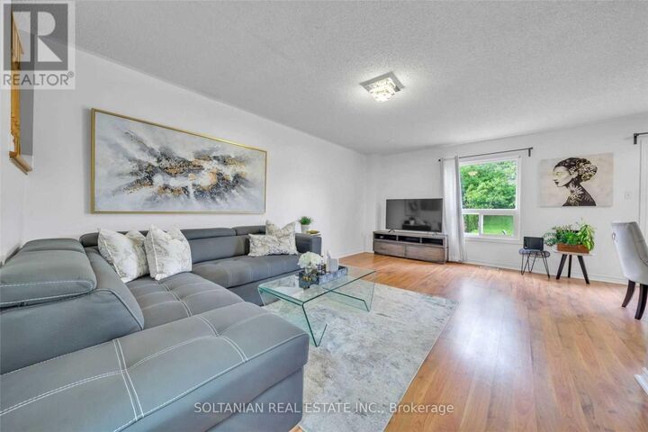 Property Photo: 94 October Lane ON L4G 6Z8