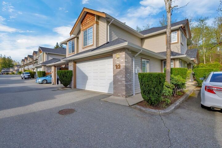 Property Photo:  3270 Blue Jay Street 22  BC V2T 6T1 