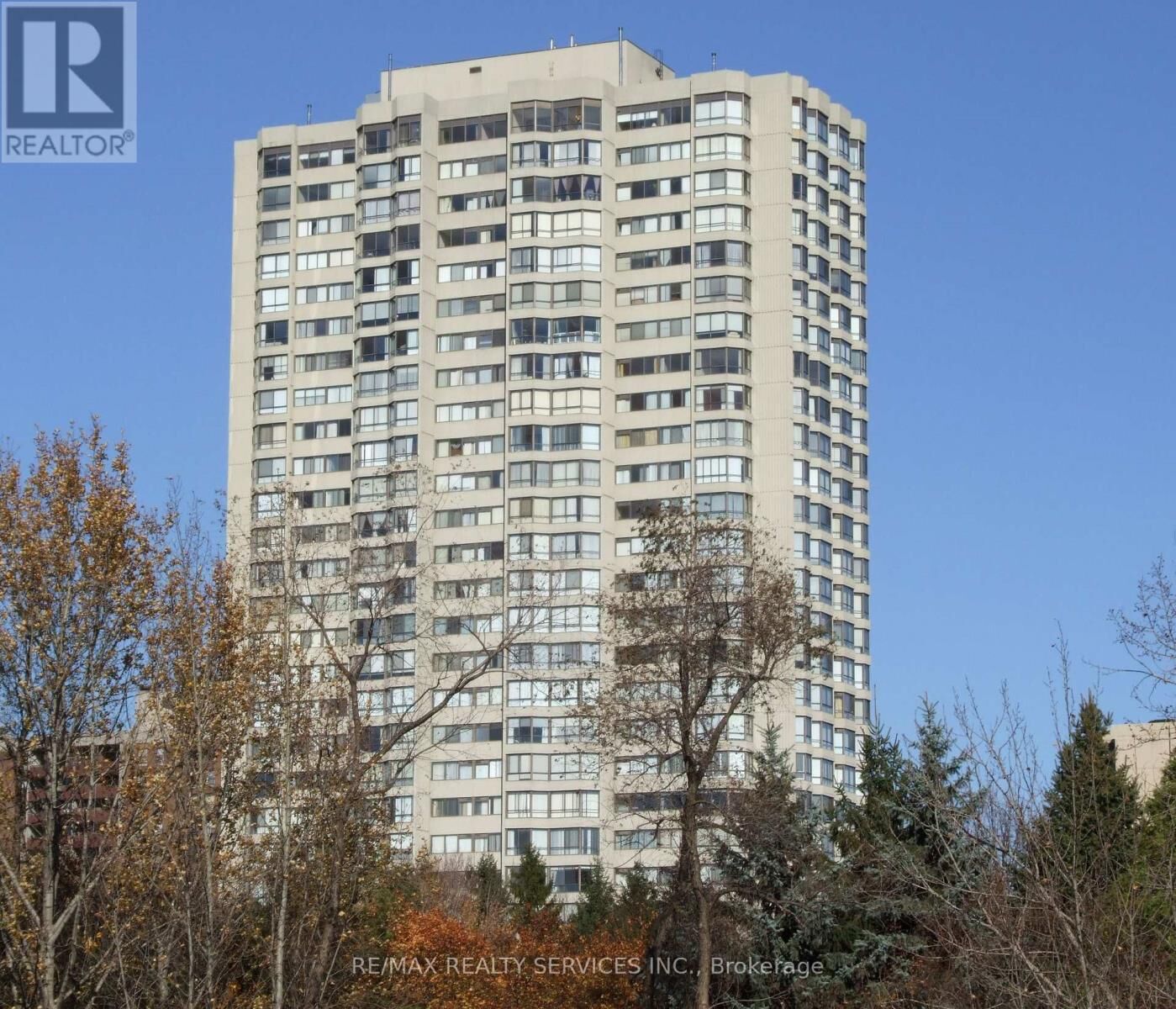 Property Photo:  8 Lisa Street 2103  ON L6T 4S6 