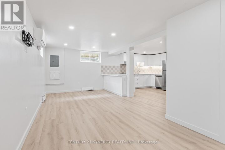 Property Photo: 93C Tarquin Crescent C ON K2H 8J7
