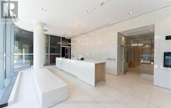 Property Photo:  322 Dupont Street 1008  ON M5R 0E3 