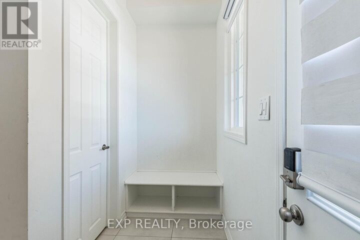 Property Photo: 1257 Ferguson Drive 15 ON L9E 2E6